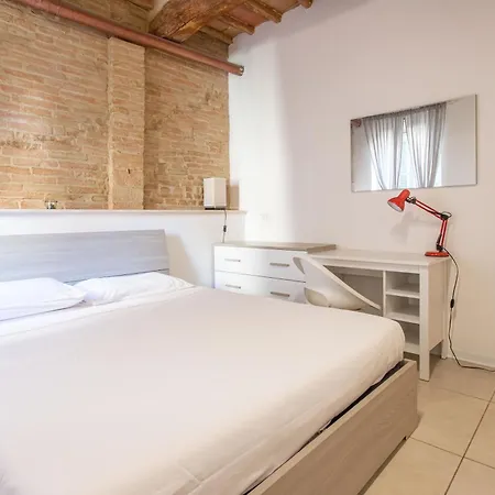 Appartamento N1 - Elegante Trilocale In Centro *